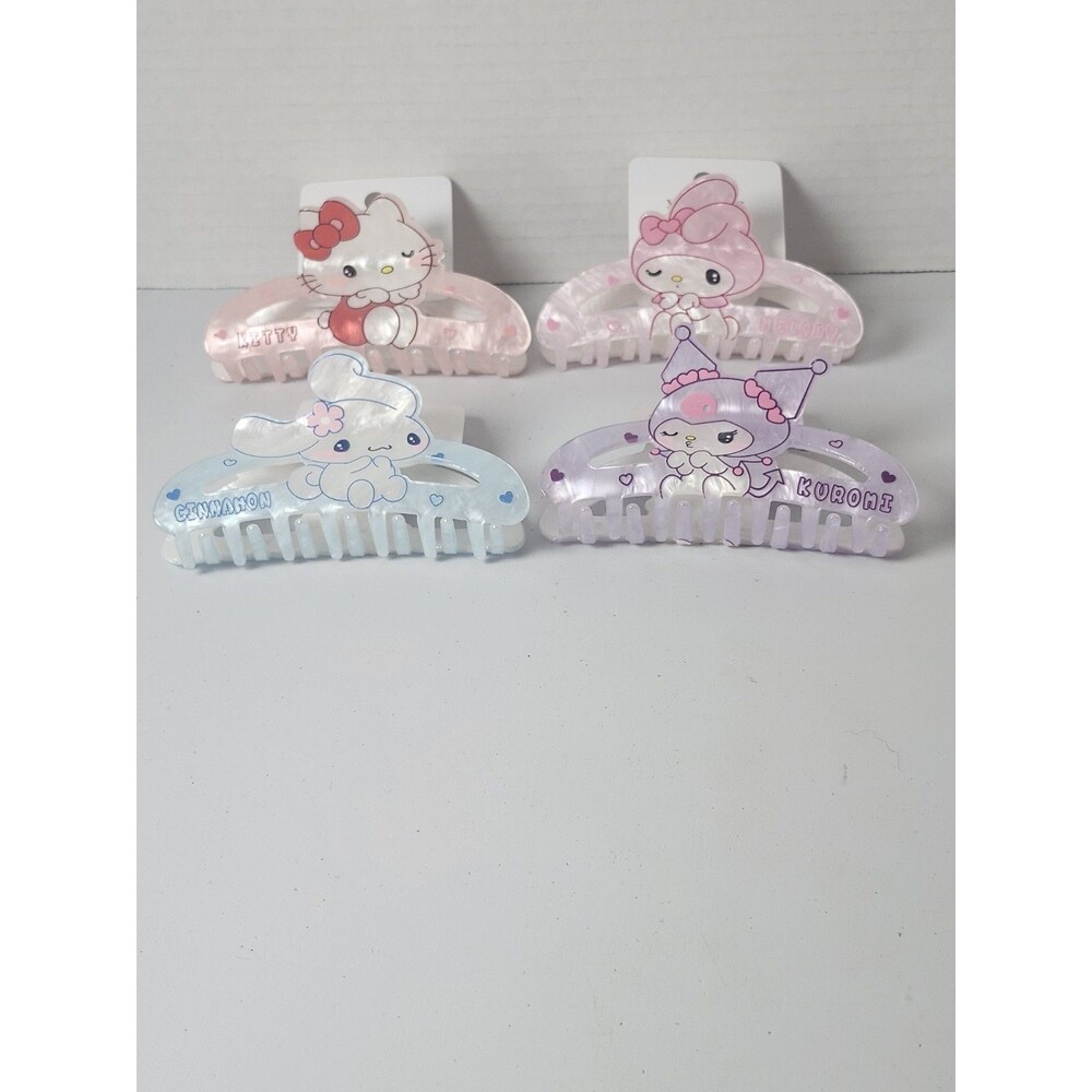 Lot Of 4 Cute Claw Hair Clips